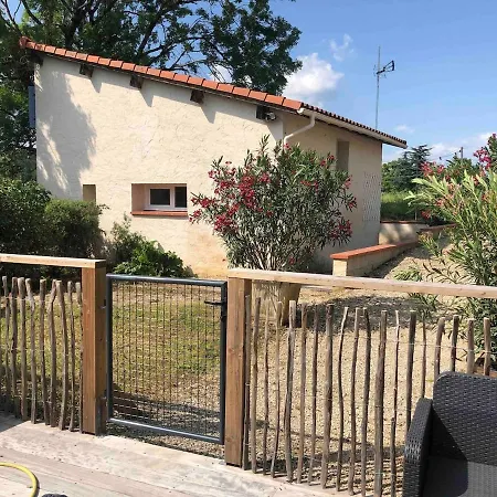 Domaine De Lusclade Nyaraló Lescure-dʼAlbigeois