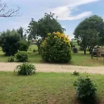 Nyaraló Maisonnette Individuelle Avec Acces Piscine