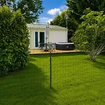 Maisonnette Individuelle Avec Accès Piscine Casa vacanze Lescure-dʼAlbigeois
