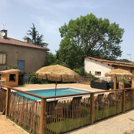 Domaine De Lusclade بيت للعطل *